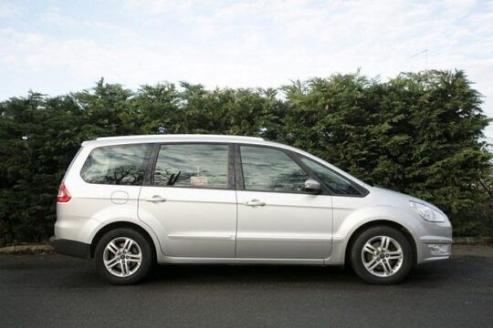 Heathrow Airport – Gatwick Airport or vv for 1-6 Pax