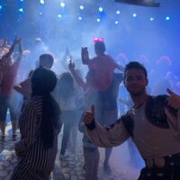 Shows, Concerts & Sports