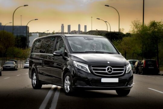 CO2-Offset |Luxury Vehicule Departure from Cardiff to CWL Airport
