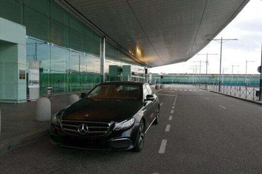 Private Transfer From Barcelona City to Barcelona Airport