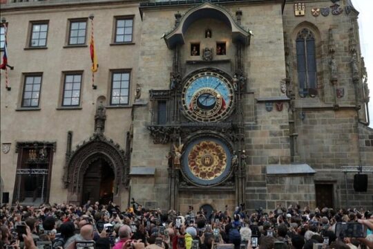 Walking tour of the top 10 sights in Prague