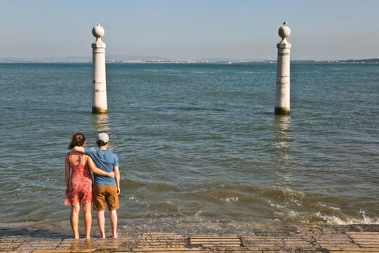 Lisbon From the 1755 Tsunami to the Age of Tourism - Private walking tour
