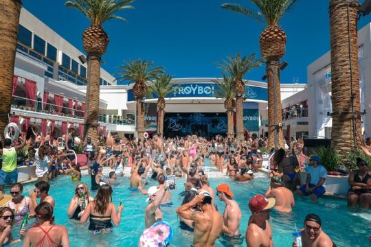 Private Party Bus Dayclub Crawl