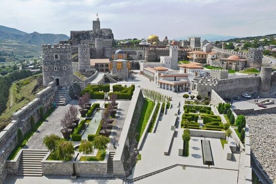 Full Day Guided Shared Tour in Vardzia, Rabati and Borjomi