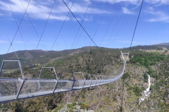 Porto to Paiva Walkways and 516 Arouca Suspension Bridge Tour