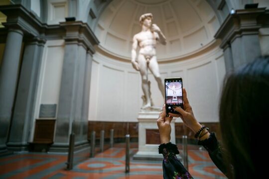 Florence Accademia Gallery and David Skip-the-Line Guided Tour with Hotel Pickup