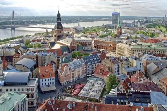 Riga to Vilnius - Sightseeing transfer