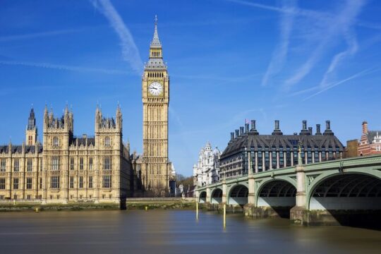Private Historic Walking Tour of London with a Local Expert