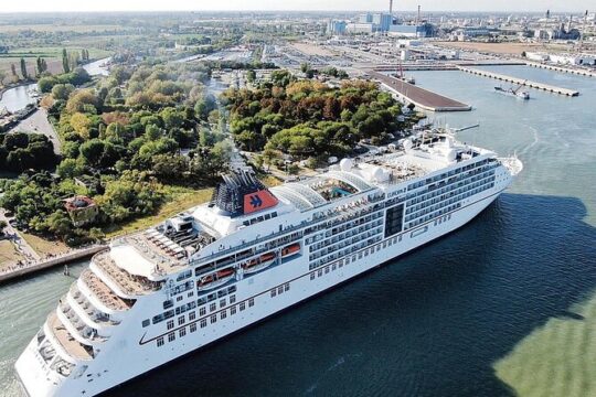 Transfer from Fusina Cruise Terminal to Venice