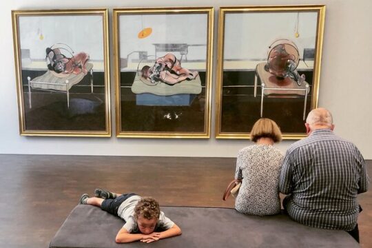 3-Hour Walking Tour to Private Art Galleries of London Mayfair