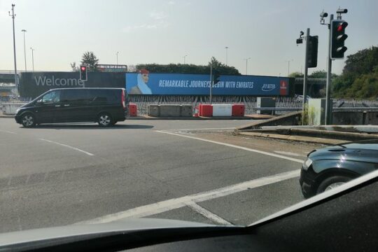 Private Arrival Transfer: London Heathrow Airport to Tilbury Cruise Terminal
