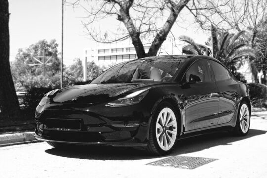 Private Transfer from Athens Airport to Athens City with Tesla