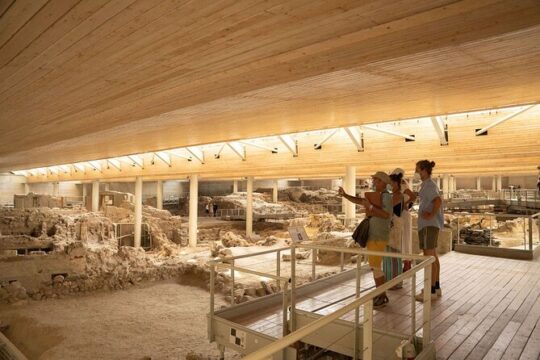 Akrotiri guided tour