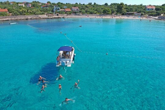 Islands Brač, Šolta & Blue lagoon - Private speedboat tour