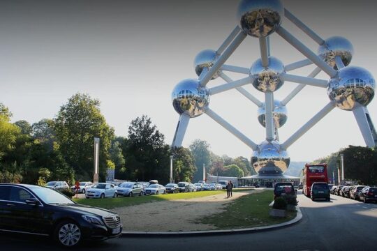 Private transfer From Charleroi airport to Bruges by luxury car