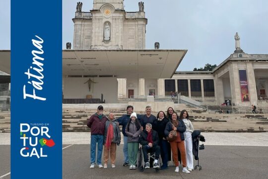 Private Tour from Lisbon to Fatima Nazaré and Obidos
