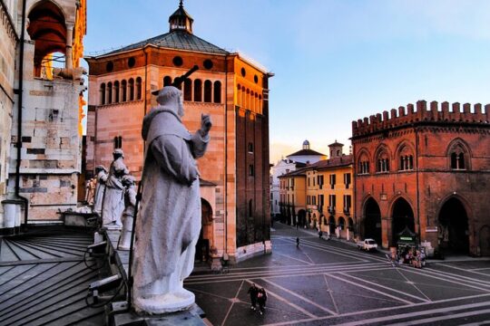 Private tour: Cremona and the archeological in of Palazzo Pignano