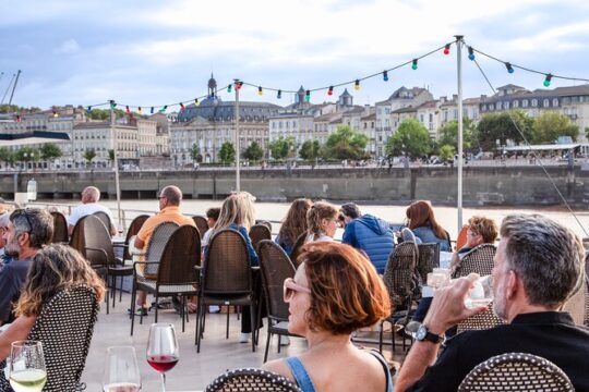 Bordeaux Cruise Wine and Canelé Discovery