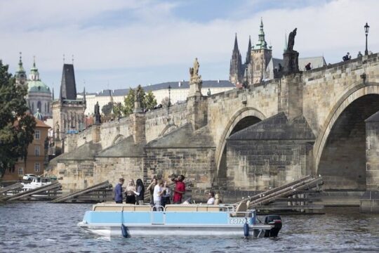 Private Boat Cruise With Unlimited Beer