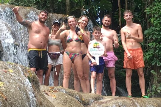 Dunn’s River Falls & Horse Back Riding Transportation Only