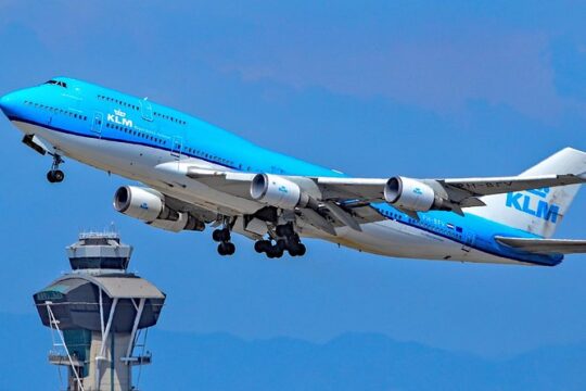 Amsterdam Schiphol Airport Layover 4-6 hours Tour, Airport Pick Up and Drop Off