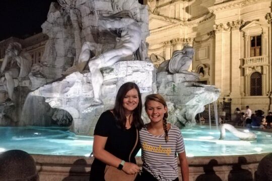 Rome by Night Walking tour Including Piazza Navona Pantheon and Trevi Fountain