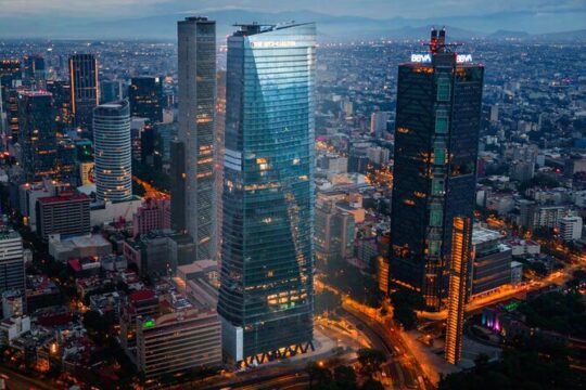 30' Mexico City Helicopter Tour - Landing at Ritz Carlton Reforma