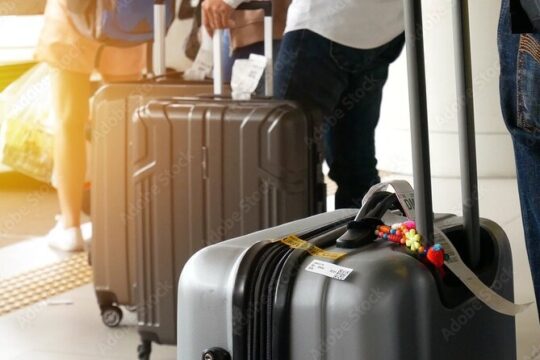 Airport transfer to Lisbon (metropolitan area).