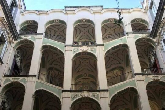 Guided tour of the Sanità District with an art expert