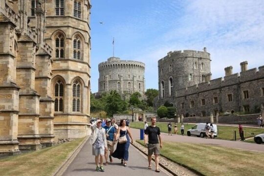 Wonderful Westminster Private Walking Tour & Visit Windsor Castle