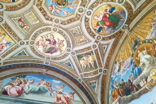 Skip-the-line Night Tour Vatican Museums with Sistine Chapel