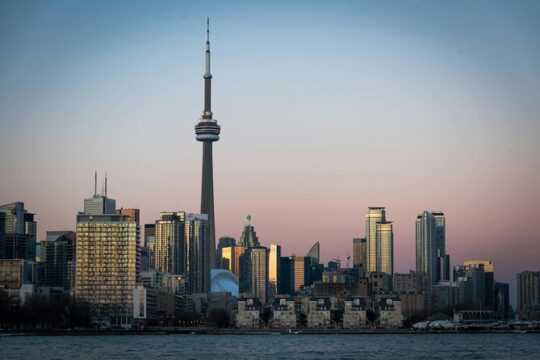 Transfer Niagara Falls, Canada to Toronto Pearson International Airport YYZ