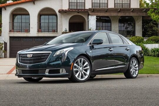 Departure by Luxury Sedan from Denver City to Denver Airport DEN