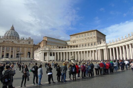 SkipTheLine Fast Access Vatican Museums Sistine Chapel with Expert TourGuide