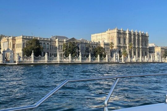 Guided Dolmabahçe Palace Tour and Sunset Cruise