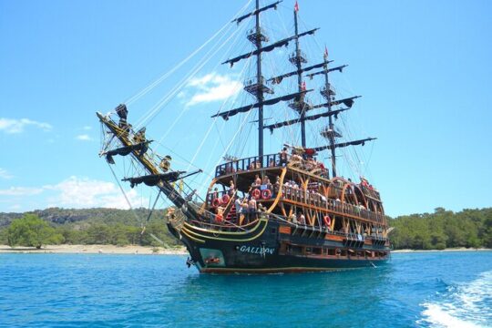 Kemer Pirate Boat Trip