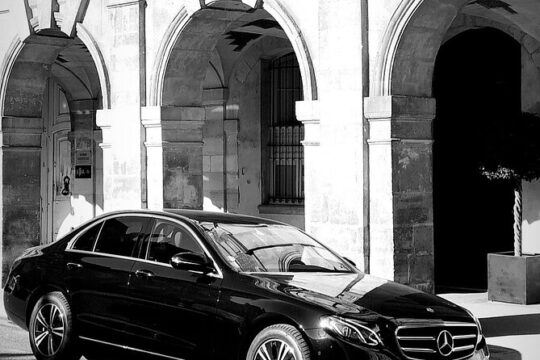 Private Transfer from Roissy CDG airport To the city of Paris