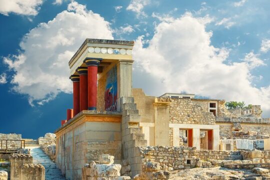 Knossos Palace of Crete with transportation 7h tour