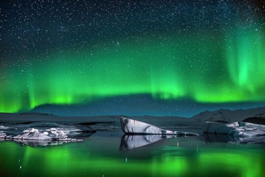 Northern Lights at Seltjarnarnes Tour
