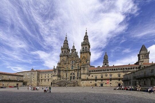 Transfer to Santiago de Compostela from Lisbon