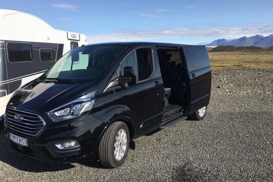 Private Reykjavík Round Trip Airport Transfer