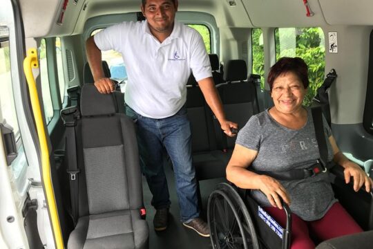 Transportation from the Airport to Hotels in Cancun arrival only