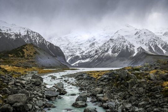 Mt Cook Day Small-Group Tour From Queenstown