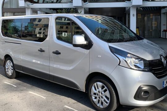 London to Heathrow Airport in a Private Minivan