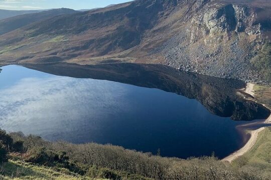 Wicklow Mountains and Kilkenny City Private Tour with Chauffeur
