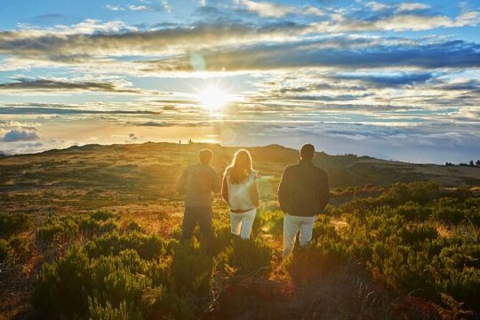 Private Breathtaking Sunrise Private Jeep Tour