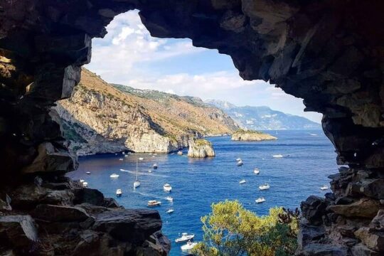 Transfer from Naples airport or station to Nerano (Massalubrense)