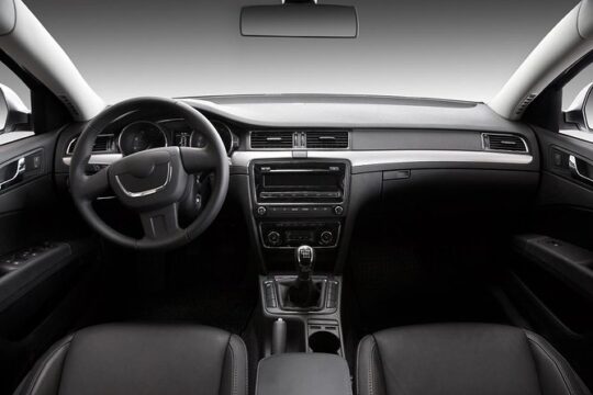 Transfer in Private Vehicle from Madrid Barajas Airport (MAD) - Madrid City