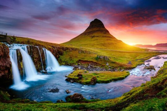 11-Day Ultimate Iceland Ring Road Private Tour