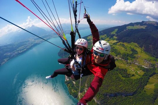 Full-Day Guided Tour To Interlaken with Paragliding Flight